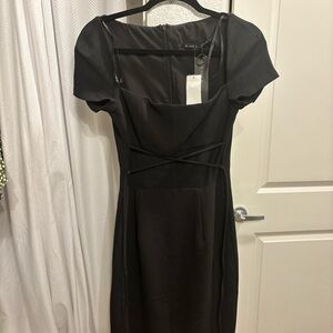 Black Halo Classic Black Midi Dress